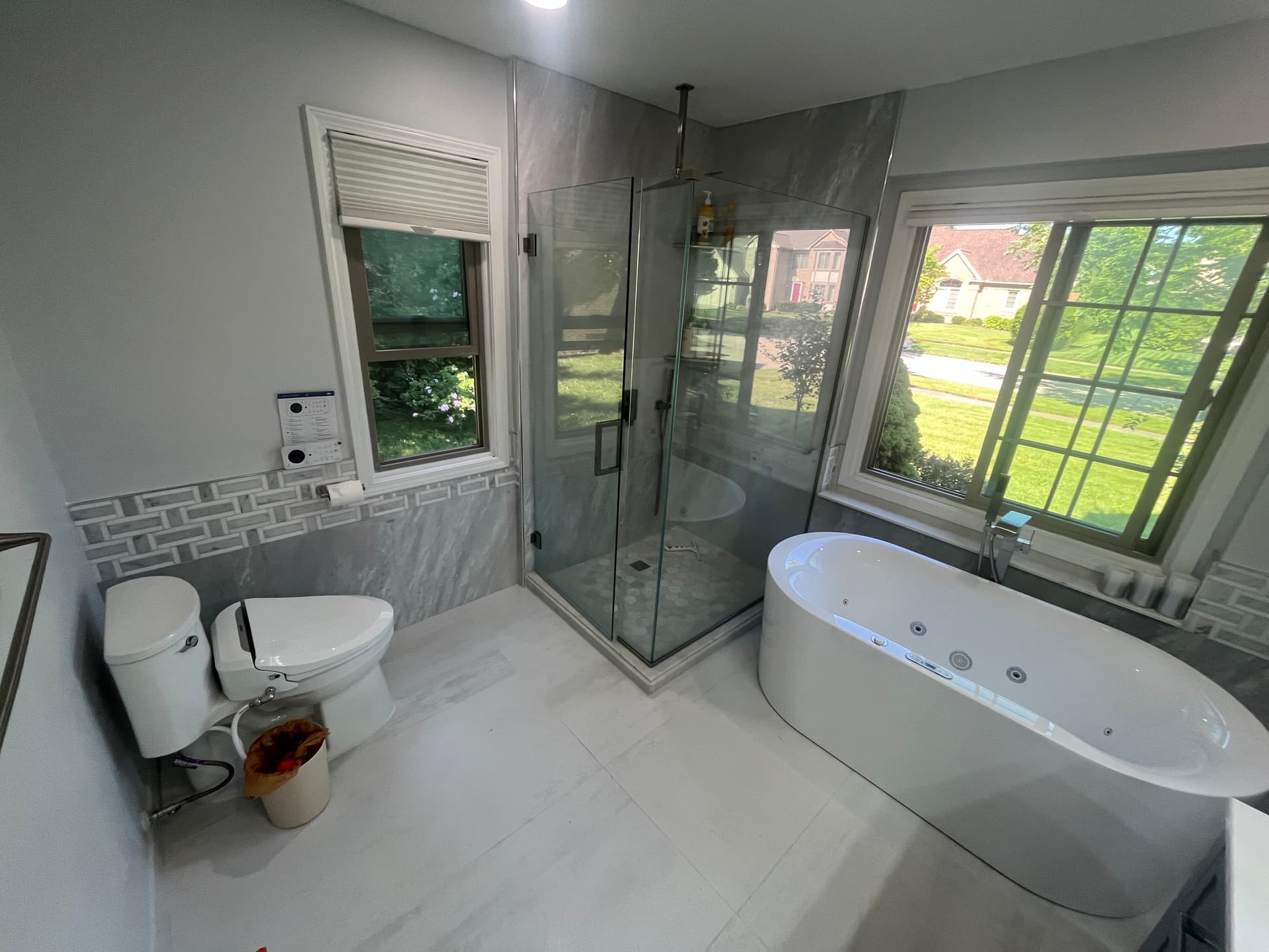 Walk-in tub installation Metro Detroit Michigan